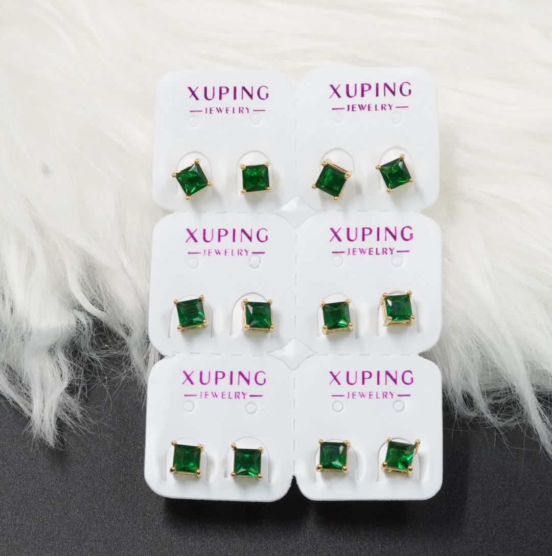 Miniatura 2 de TOPO CUADRADO VERDE TIPO ESMERALDA DOR#5